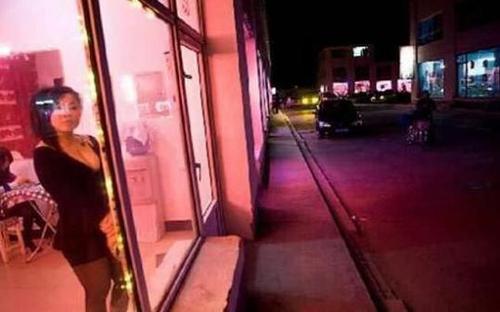 中国每年艾滋病检测人数：流行病挑战与社会应对