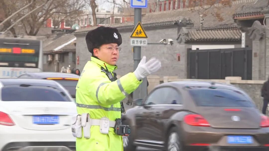 北京交管启动五项工程,早晚高峰交警增多,疏堵治乱保出行
