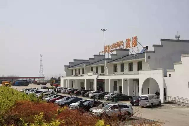 高速服务区曾留不住人，如今机遇几何？