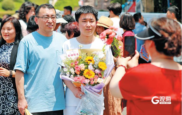 2025 年高考招生计划公布,部分高校增减有别,考生需留意